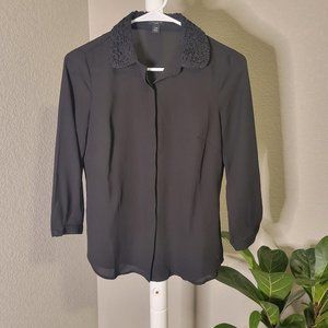 3 for $15, 5 for $20 Ann Taylor Black  button down blouse